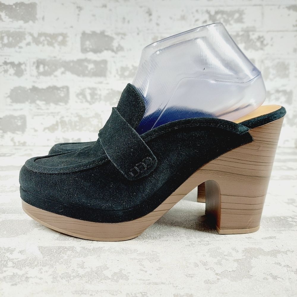 Black Suede Women's Clogs